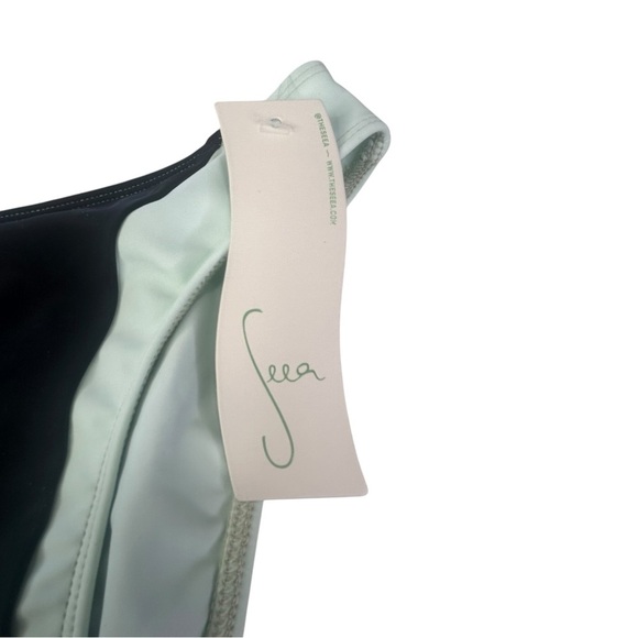 NWT Seea Vega Bikini Top Black Ice X-Small - Picture 5 of 7